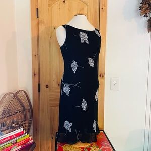 GAP NEW Sleeveless Dress Black & Blue Floral MIDI Knee Length